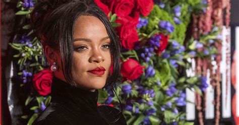 Rihanna explains why she refused to perform at the Super Bowl’s ...