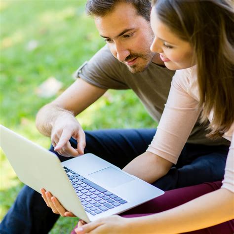 Worst Last Names | Name Change Debate | 25 Worst Surnames - SHEfinds