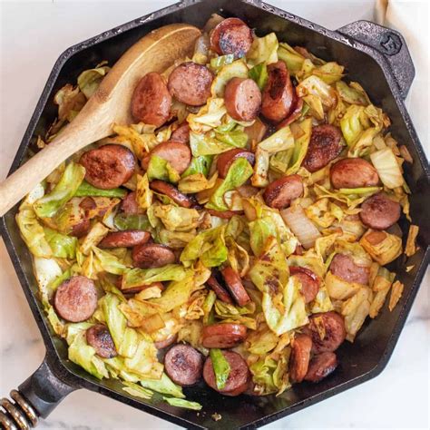 Smothered cabbage with sausage skillet the yummy bowl – Artofit