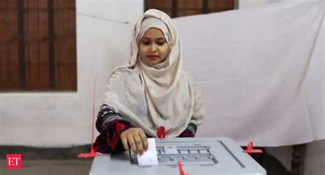 International election observers give thumbs up to Bangladesh poll ...