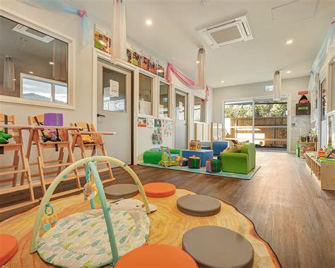 8 Montessori Classroom Layout Tips