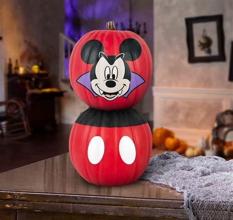 Vampire Mickey Mouse Pumpkin Can Goofy Catch A Vampire? 🧟 | Mickey