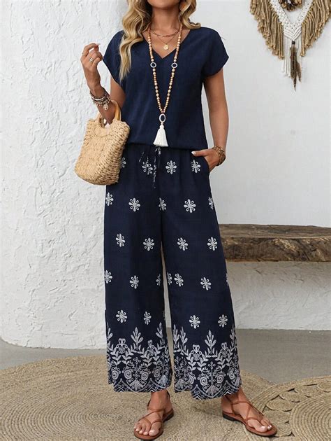 EMERY ROSE 2pcs Set: Vacation Style V-Neck Short Sleeve Top And Retro ...