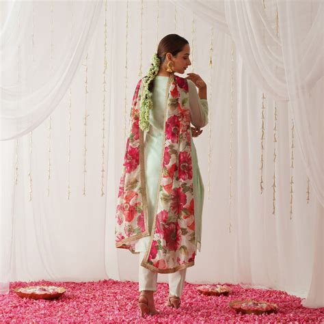 Buy Mint Green Embroidered Chanderi Kurta Set for Women | Rustorange