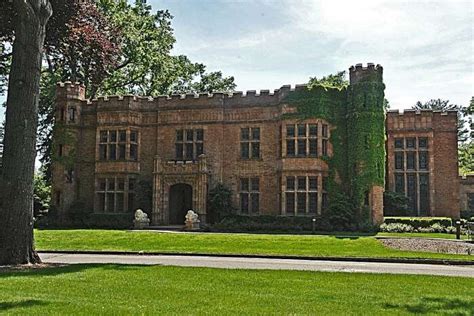 10 Magnificent Castles In New Jersey One Must Definitely Visit