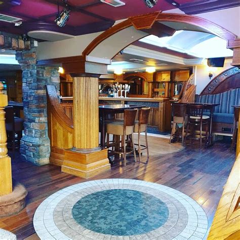 THE DOG HOUSE PUB, Ballybofey - Menu, Prices & Restaurant Reviews ...