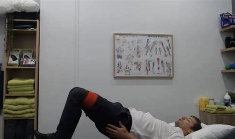 Stop Stretching To Help Hip Pain - Spine & Sports Physiotherapy