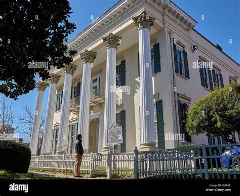 Greek revival architecture hi-res stock photography and images - Alamy