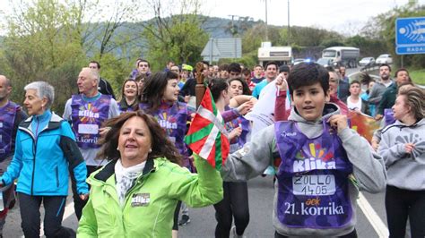 Amurrion hasiko den 22. Korrikaren kanta eta bideoklipa aurkeztu ...