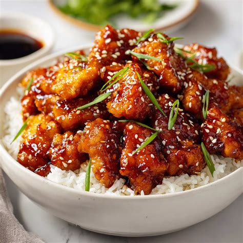 Crispy Chinese Honey Garlic Chicken Recipe - Cooking Circuit