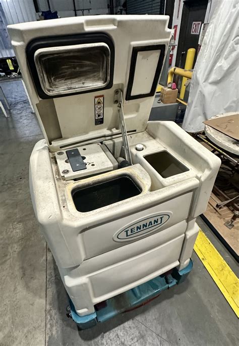 ITEM 2131: TENANT FLOOR SCRUBBER MODEL 7200 – Cooper Industries LLC