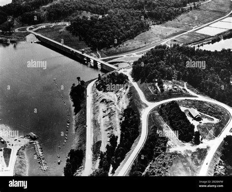 New Deal: Dam (Norris Dam) built by the Tennessee Valley Authority (TVA ...