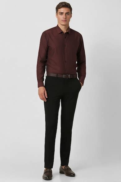 Buy Men Maroon Slim Fit Textured Full Sleeves Party Shirt Online ...