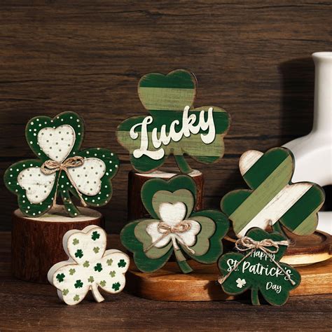 Amazon.com: WATINC 4pcs St. Patrick's Day Wooden Table Topper, Shamrock ...