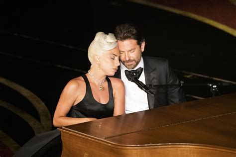 Lady Gaga e Bradley Cooper: la loro love story è stata solo una montatura