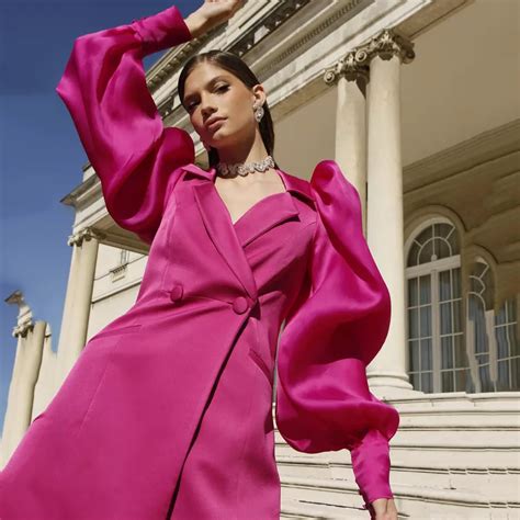Multidimensional Dress Look2