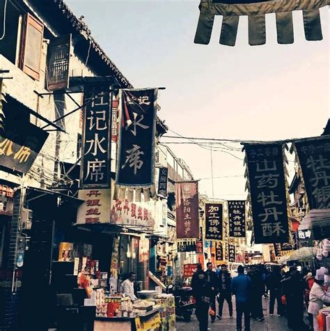 洛阳有三条最有特色和历史的老街：有吃喝 有玩乐，还相当接地气！_腾讯新闻