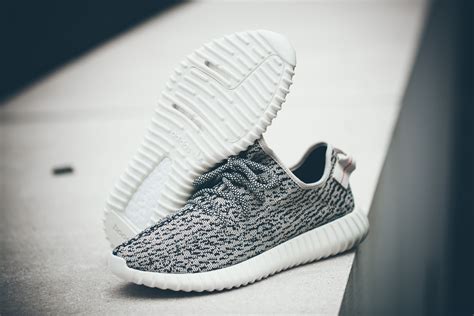 Adidas x Kanye West Yeezy Boost 350 - Nouvelles Images | WAVE®