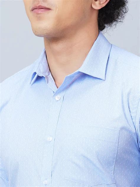 Park Avenue Men Blue Structure Slim Fit Cotton Blend Cutaway Collar Sh ...