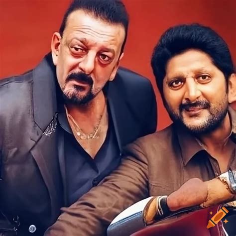 Sanjay Dutt as Munna Bhai and Arshad Warsi as Circuit on a scooter with ...