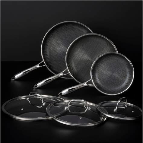 HexClad does what your other pans can't. | Hexclad Cookware