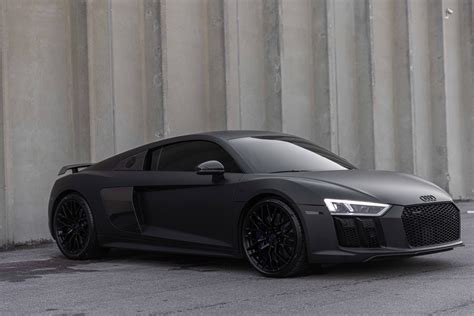 Black Audi R8 2017 Audi R8 Spyder V10 5.2 FSI RWS S Tronic! Black