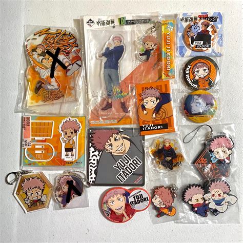 Jujutsu Kaisen Merch - Yuji Itadori, Hobbies & Toys, Memorabilia ...