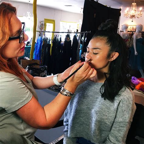 How To Give Your Skin The Perfect Bronze Kiss For Fall And Winter - Corinna B's World