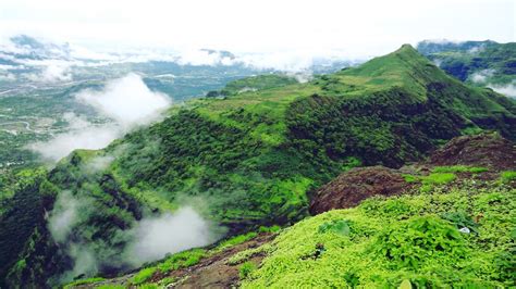 Kalsubai Peak - Best Trekking Place and Highest Peak in Maharashtra