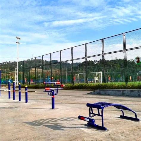 柳州市城中区体育公园新增一批健身器材！可以这样玩→_方法_身体_运动