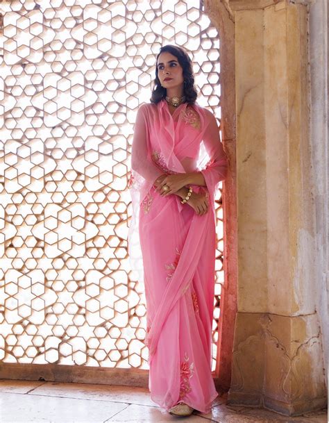 Tripti Dimri in Pink Handcrafted Aari-Sequins Chiffon Saree – Geroo Jaipur