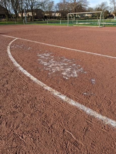 Dirt Sportsfield 的图像结果