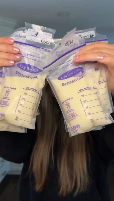 The Ultimate Breastfeeding and Pumping Schedules to Get the Most Milk ...