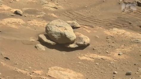 给力！超清晰火星岩石，NASA毅力号拍摄_凤凰网视频_凤凰网