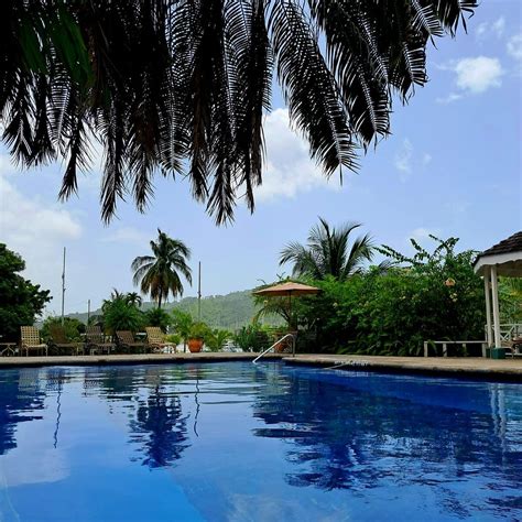 CREWS INN HOTEL & YACHTING CENTRE (Chaguaramas) - Hotel Reviews ...