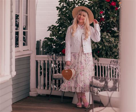 Feminine Floral Easter Dress for Women - Lizzie in Lace