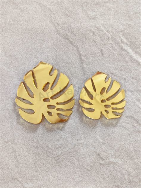 MONSTERA LEAF - GOLD ACRYLIC CUTOUT – Art Ka Mart
