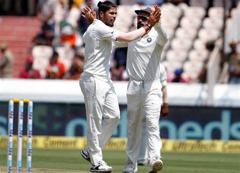 Here's why Umesh feels SG Test balls are not ideal - Rediff Cricket