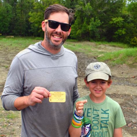 Father and son on road trip find 2-carat diamond at state park