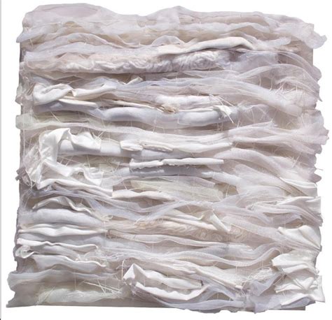 Smriti Dixit-Gudhmani – The Curators Art