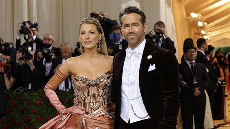 Taylor Swift: Verrät sie auf ihrer LP den Namen von Ryan Reynolds ...