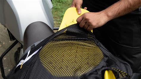 BUY ROYAL ENFIELD KNOX BACK CE LEVEL 2 PROTECTOR ONLINE