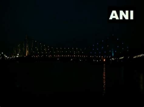 Tokyo Olympics: Howrah Bridge in Kolkata lights up to boost morale of ...