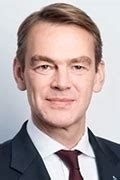 Talanx Gruppe: Abgang von Lohmann löst Vorstandsrochade aus ...