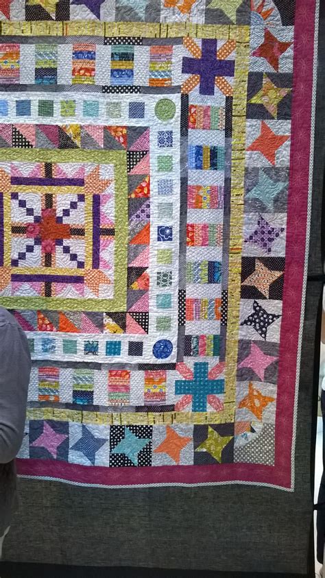 Image result for Fractured Round Robin Quilt Pattern