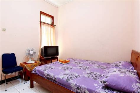 PENGINAPAN KUNTHI (Yogyakarta Region) - Guesthouse Reviews & Photos ...