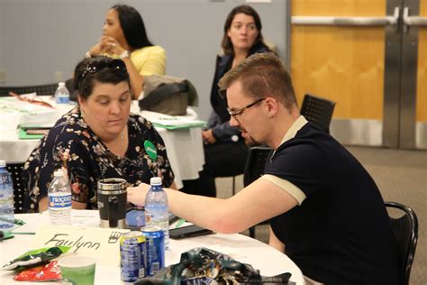 VMOs hit the streets during 2022 Leadership Institute - AFSCME Council 13