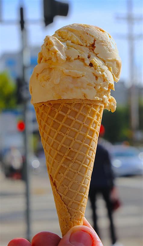 [I Ate] Honeycomb Ice Cream : r/food