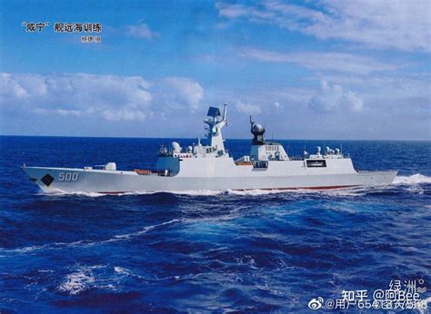 新批次的054A型护卫舰522舰“资阳号”_机库_对比_桅杆