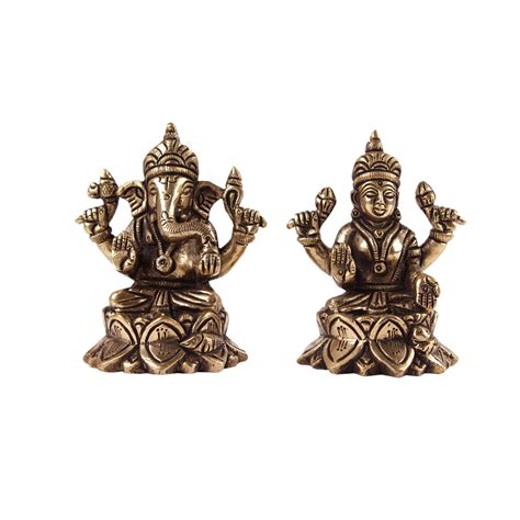 Ganpati Lakshmi Seated On A Louts – Ishatvam